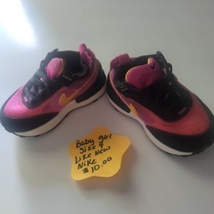 Baby girl sneakers